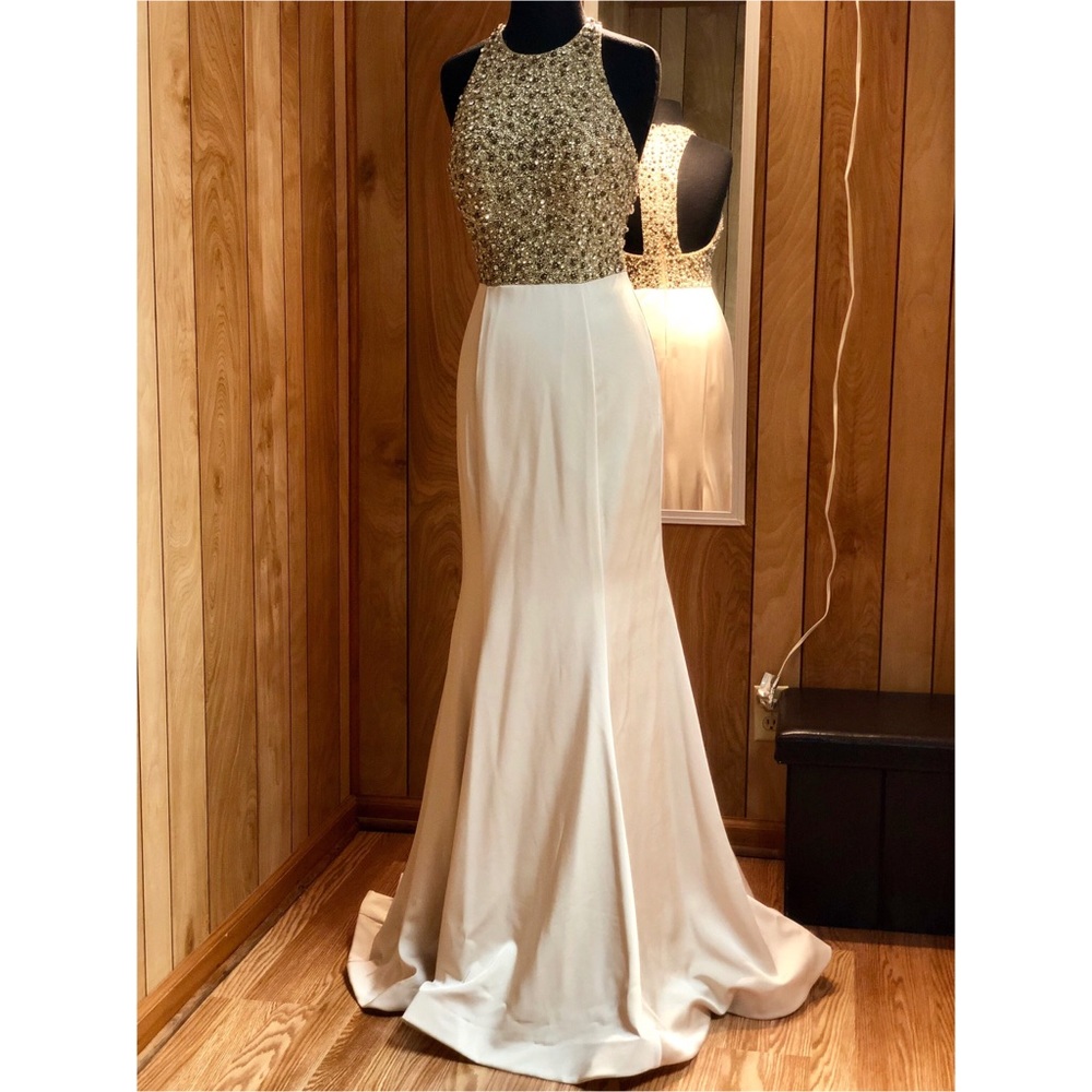 Pageant Dress/ Formal Gown/Homecoming Court Dress